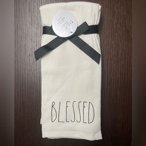 Rae Dunn Set of 3 Blessed & Grateful Kitchen Towels